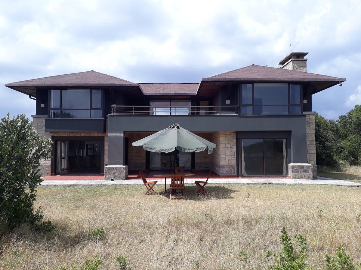 Ol Pejeta Holiday Villas Nanyuki Exterior photo